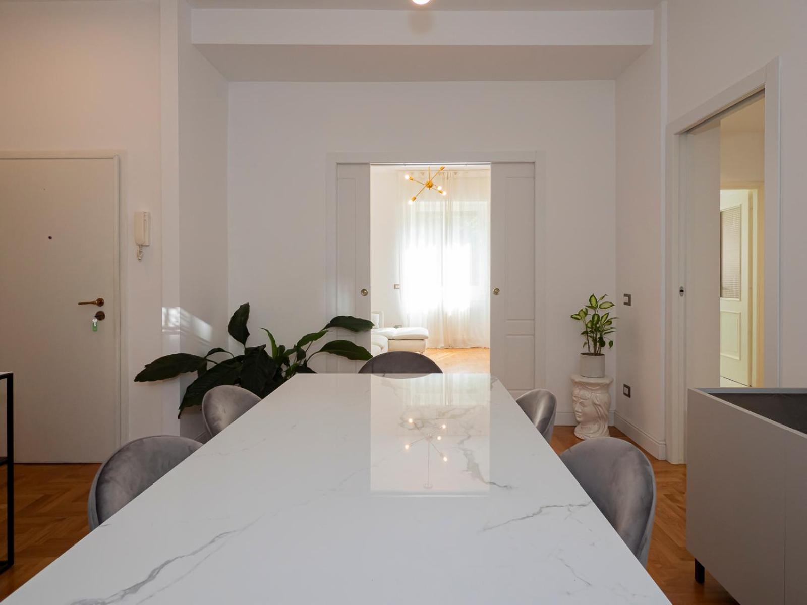 Big Apartment Close To Bocconi / Humanitas / Ieo Milan Exterior photo